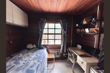 Casa para alugar com 210m², 7 quartos e 2 vagasQuarto 1 - Casa 2