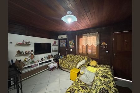 Casa para alugar com 210m², 7 quartos e 2 vagasSala - Casa 2