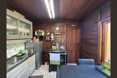 Casa para alugar com 210m², 7 quartos e 2 vagasCozinha - Casa 2