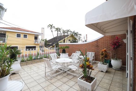 Casa à venda com 140m², 3 quartos e 2 vagas