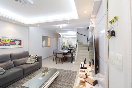 Casa à venda com 140m², 3 quartos e 2 vagas