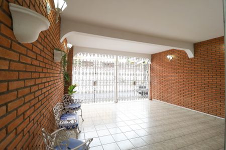 Casa à venda com 140m², 3 quartos e 2 vagas