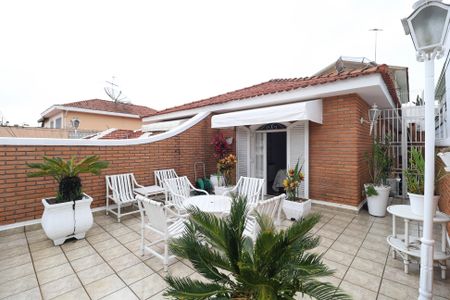 Casa à venda com 140m², 3 quartos e 2 vagas