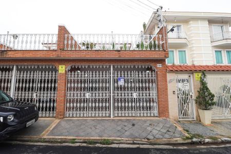 Casa à venda com 140m², 3 quartos e 2 vagas