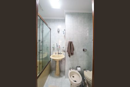 Casa à venda com 140m², 3 quartos e 2 vagas