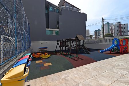 Apartamento à venda com 124m², 3 quartos e 3 vagasÁrea Comum - Playground