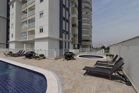 Apartamento à venda com 124m², 3 quartos e 3 vagasÁrea Comum - Piscina