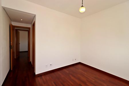 Apartamento à venda com 124m², 3 quartos e 3 vagasSuíte 2