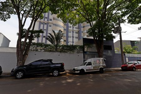 Apartamento à venda com 124m², 3 quartos e 3 vagasFachada