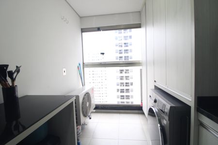 Apartamento à venda com 75m², 2 quartos e 2 vagasLavanderia