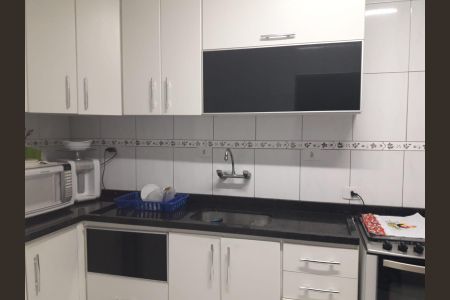 Casa à venda com 134m², 3 quartos e 1 vaga Casa à venda com 134m², 3 quartos e 1 vagaCozinha