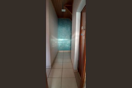 Corredor de casa à venda com 3 quartos, 134m² em Jardim Monte Azul, São Paulo