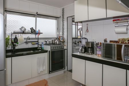 Apartamento à venda com 85m², 2 quartos e 1 vagaCozinha