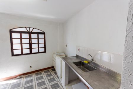 Cozinha de casa à venda com 3 quartos, 108m² em Jardim Santo Antônio, Santo André