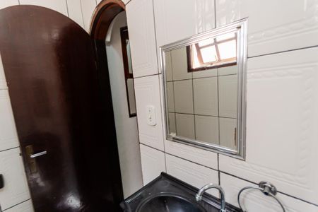 Casa à venda com 108m², 3 quartos e 1 vaga Casa à venda com 108m², 3 quartos e 1 vagaEspelho