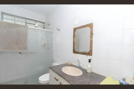 Casa à venda com 360m², 3 quartos e 2 vagasBanheiro