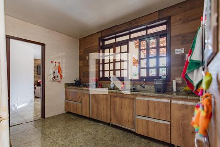 Cozinha de casa à venda com 4 quartos, 348m² em Trevo, Belo Horizonte