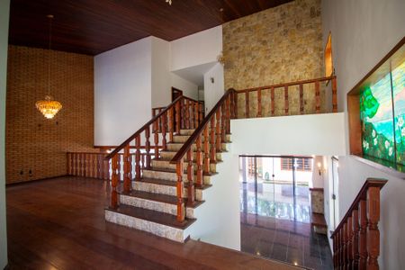 Casa de condomínio para alugar com 462m², 3 quartos e 4 vagas Casa de condomínio para alugar com 462m², 3 quartos e 4 vagasSala 2