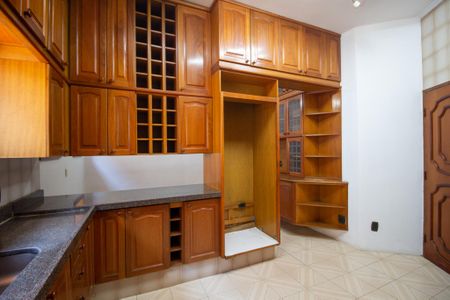 Casa de condomínio para alugar com 462m², 3 quartos e 4 vagas Casa de condomínio para alugar com 462m², 3 quartos e 4 vagasCozinha