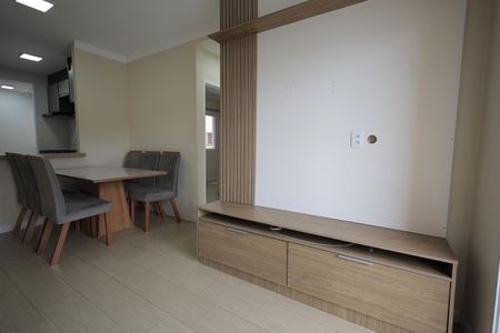 Apartamento para alugar com 55m², 2 quartos e 1 vagaSala