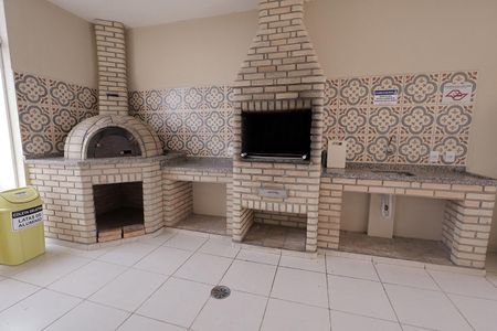 Apartamento para alugar com 55m², 2 quartos e 1 vagaÁrea comum - Churrasqueira