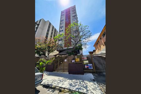 Apartamento à venda com 73m², 2 quartos e 1 vagaFachada