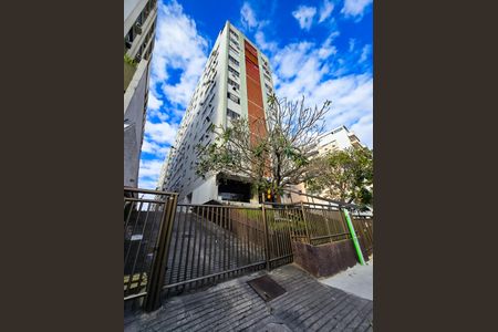 Apartamento à venda com 73m², 2 quartos e 1 vagaFachada