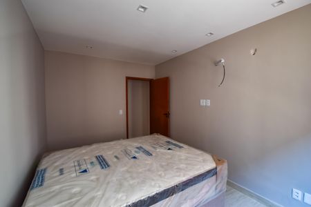 Apartamento à venda com 73m², 2 quartos e 1 vagaQuarto 2