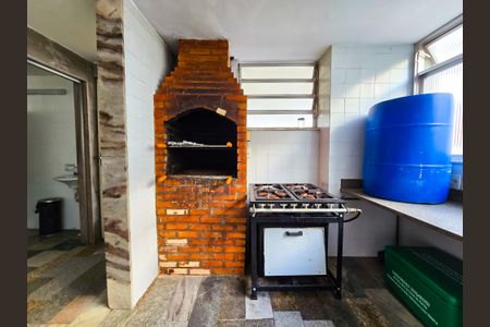 Apartamento à venda com 73m², 2 quartos e 1 vagaÁrea comum - Churrasqueira