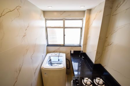 Apartamento à venda com 73m², 2 quartos e 1 vagaÁrea de Serviço