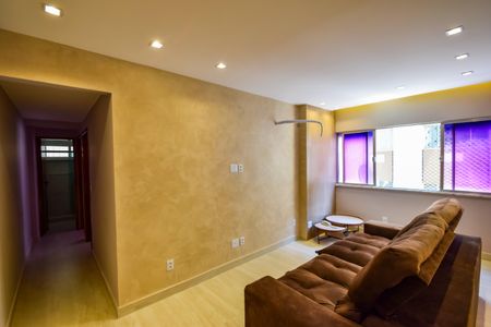 Sala de apartamento à venda com 2 quartos, 73m² em Méier, Rio de Janeiro