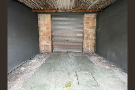 Casa à venda com 250m², 2 quartos e 4 vagasGaragem