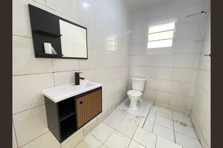 Casa à venda com 250m², 2 quartos e 4 vagasBanheiro