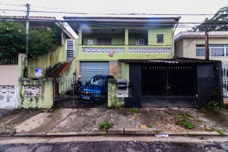 Casa à venda com 250m², 2 quartos e 4 vagas Casa à venda com 250m², 2 quartos e 4 vagasFachada - Plaquinha