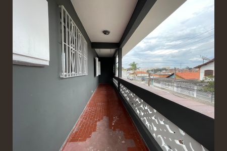 Casa à venda com 250m², 2 quartos e 4 vagasVaranda