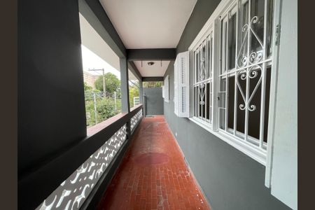 Casa à venda com 250m², 2 quartos e 4 vagasVaranda