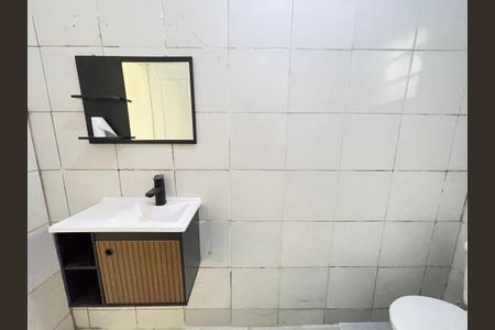 Casa à venda com 250m², 2 quartos e 4 vagasBanheiro