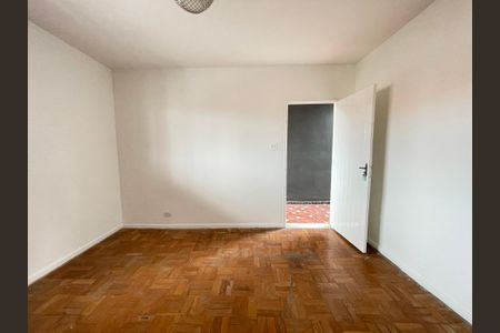 Casa à venda com 250m², 2 quartos e 4 vagasSala