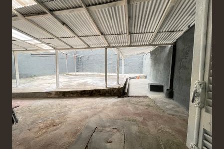 Casa à venda com 250m², 2 quartos e 4 vagasQuarto 2