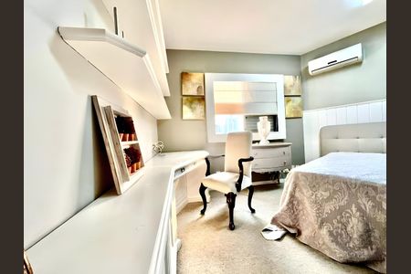 Apartamento para alugar com 232m², 3 quartos e 3 vagas Apartamento para alugar com 232m², 3 quartos e 3 vagasSuíte 1