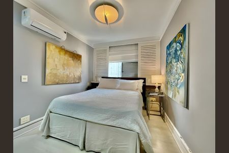 Apartamento para alugar com 232m², 3 quartos e 3 vagas Apartamento para alugar com 232m², 3 quartos e 3 vagasSuíte 2