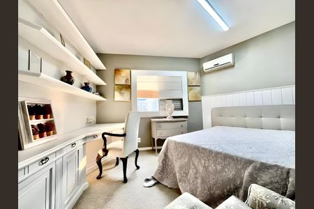 Apartamento para alugar com 232m², 3 quartos e 3 vagas Apartamento para alugar com 232m², 3 quartos e 3 vagasSuíte 1