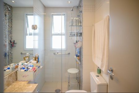 Apartamento à venda com 124m², 3 quartos e 2 vagasBanheiro Quarto 2 - Suite