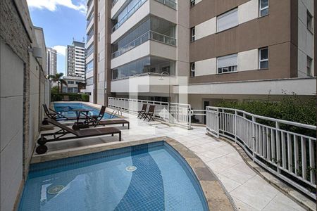 Apartamento à venda com 124m², 3 quartos e 2 vagasPiscina