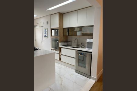 Apartamento à venda com 127m², 3 quartos e 3 vagas Apartamento à venda com 127m², 3 quartos e 3 vagasCozinha
