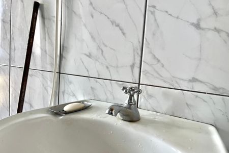 Casa à venda com 250m², 3 quartos e 6 vagas Casa à venda com 250m², 3 quartos e 6 vagasBanheiro de serviço