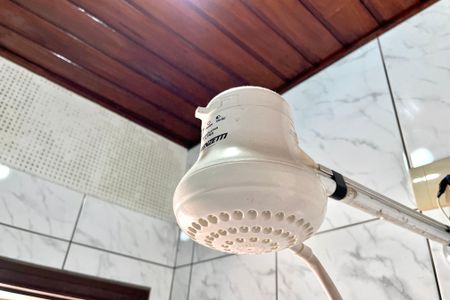 Casa à venda com 250m², 3 quartos e 6 vagas Casa à venda com 250m², 3 quartos e 6 vagasBanheiro de serviço