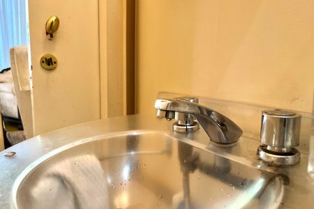 Casa à venda com 250m², 3 quartos e 6 vagas Casa à venda com 250m², 3 quartos e 6 vagasLavabo