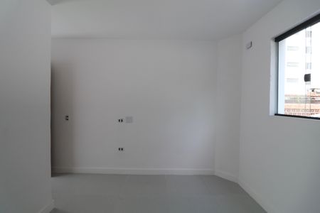 Casa para alugar com 120m², 2 quartos e 1 vaga Casa para alugar com 120m², 2 quartos e 1 vagaSuíte 2