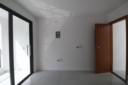 Casa para alugar com 120m², 2 quartos e 1 vaga Casa para alugar com 120m², 2 quartos e 1 vagaSuíte 1